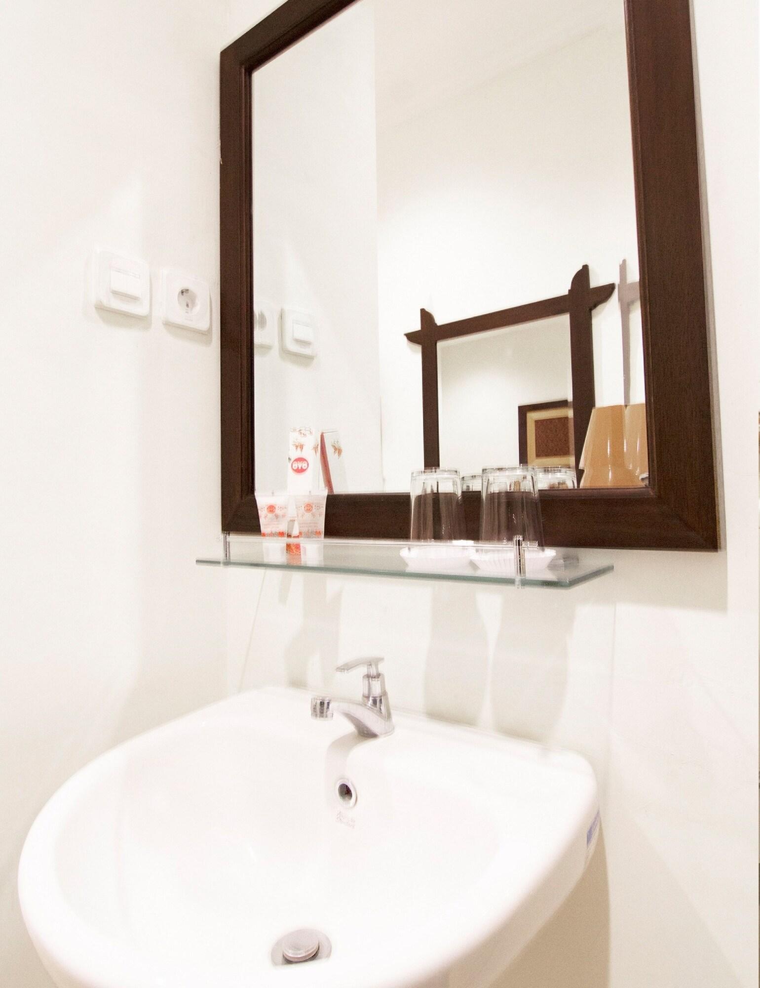 Urbanview Sasono Putro Condoongcatur By Reddoorz Kejayan Ngoại thất bức ảnh