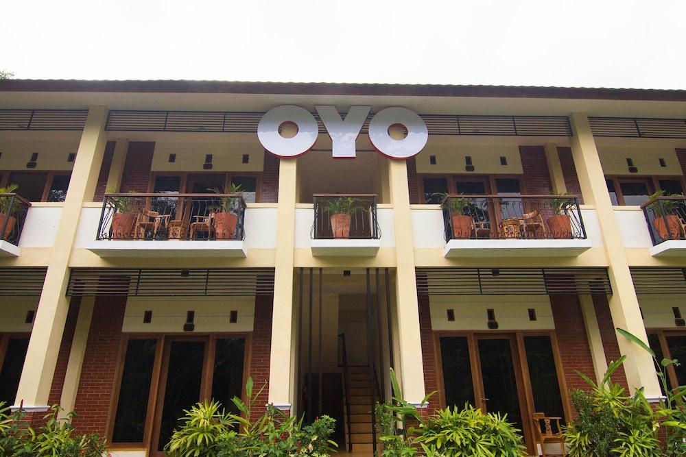 Urbanview Sasono Putro Condoongcatur By Reddoorz Kejayan Ngoại thất bức ảnh