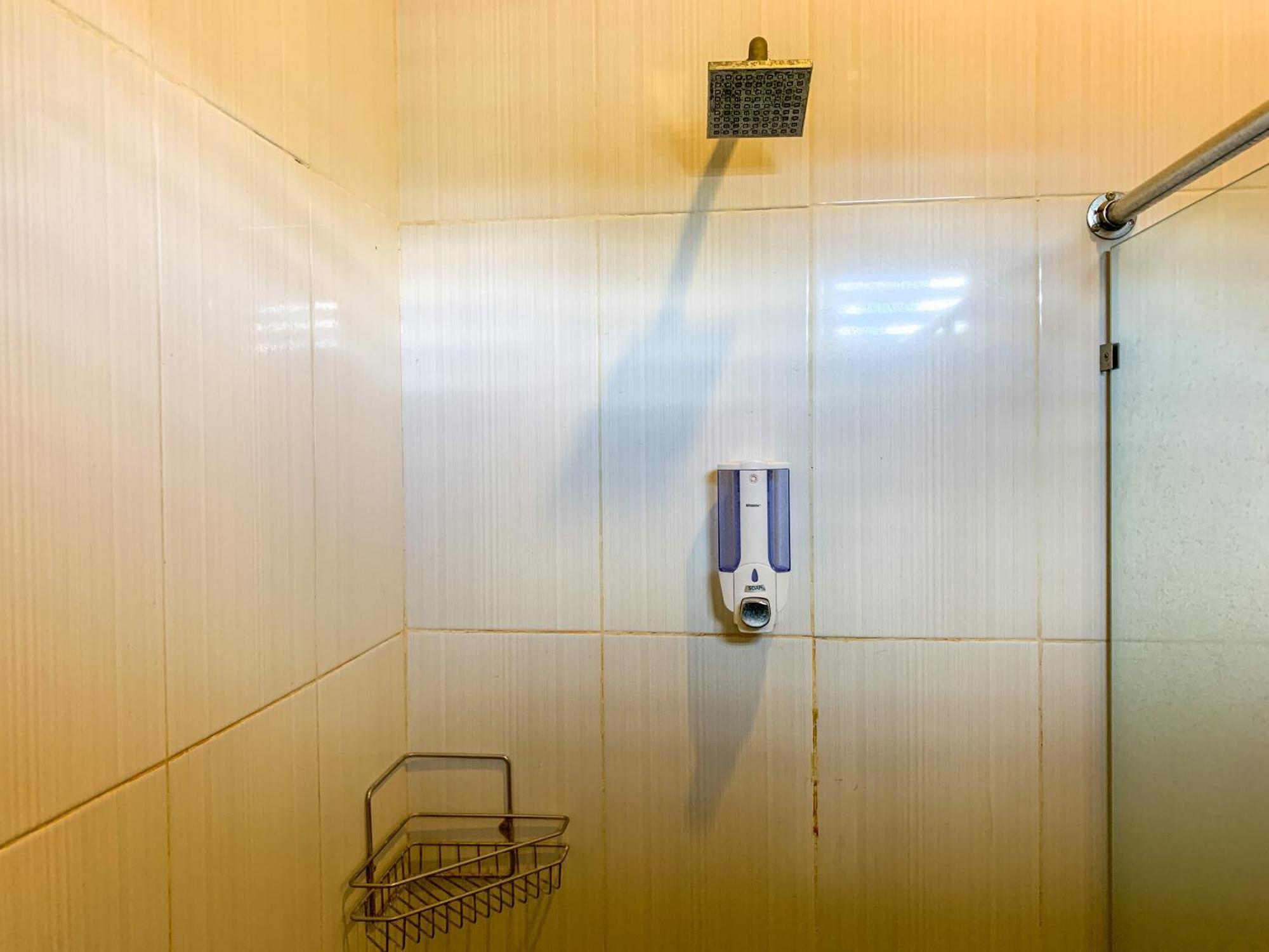 Urbanview Sasono Putro Condoongcatur By Reddoorz Kejayan Ngoại thất bức ảnh