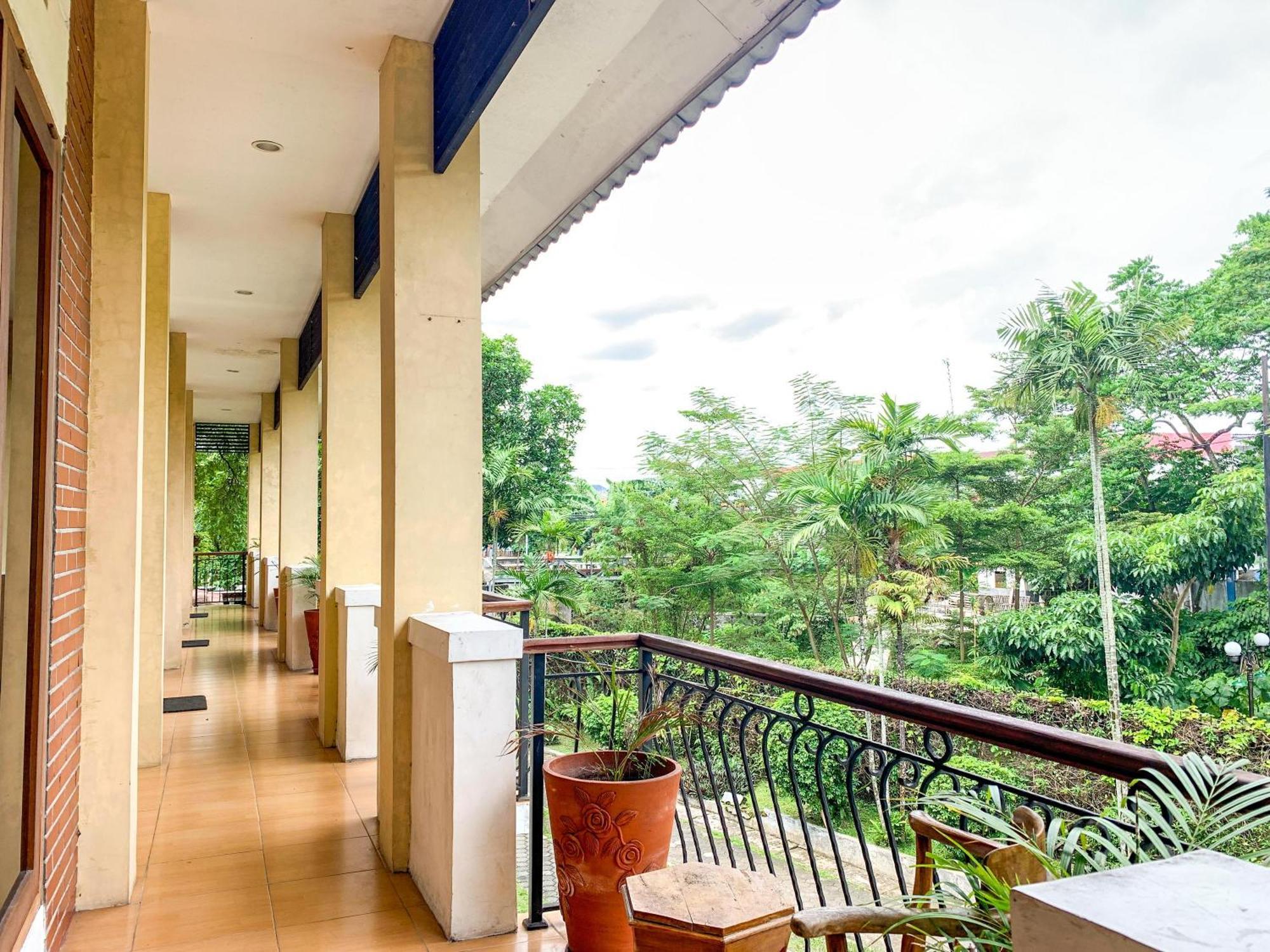 Urbanview Sasono Putro Condoongcatur By Reddoorz Kejayan Ngoại thất bức ảnh